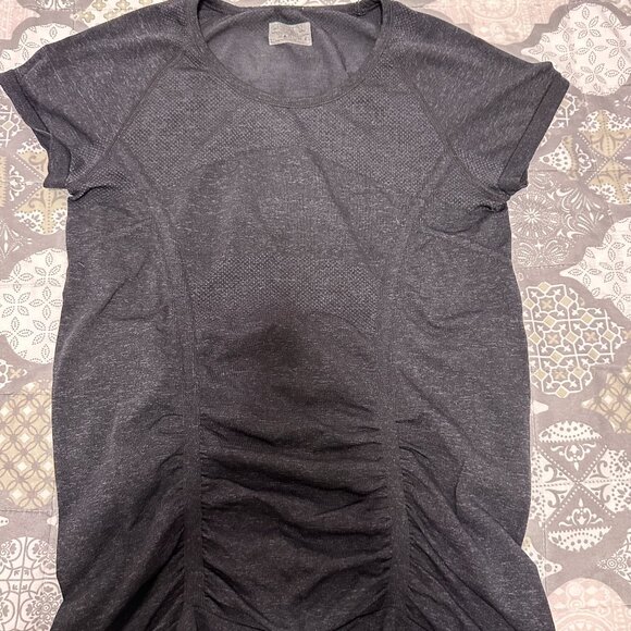 Athleta Tops - Athleta Short-sleeved t-shirt, gray, with ruffles, non-slip size M